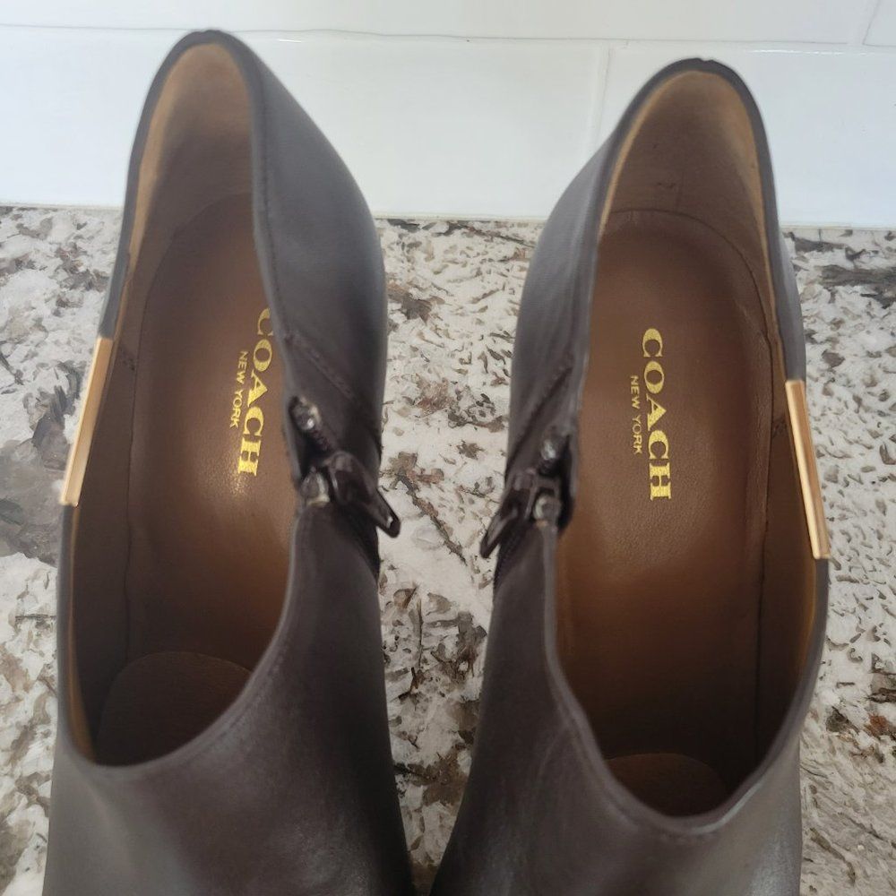 Coach Seneca Bootie size 7.5 B - Picture 5 of 13